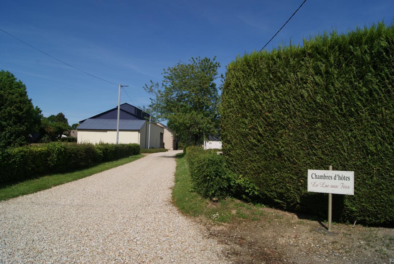 Le Lac Aux Fees Henrichemont Exteriér fotografie